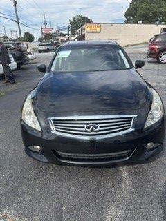 Infiniti G37  2013