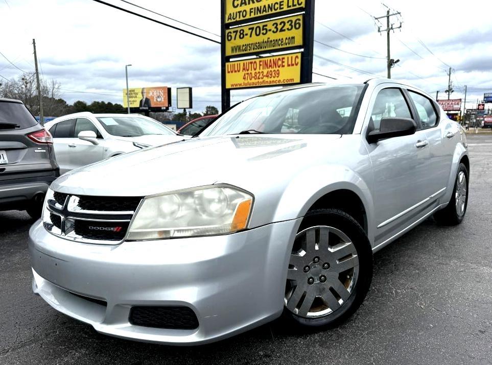 2012 Dodge Avenger Base