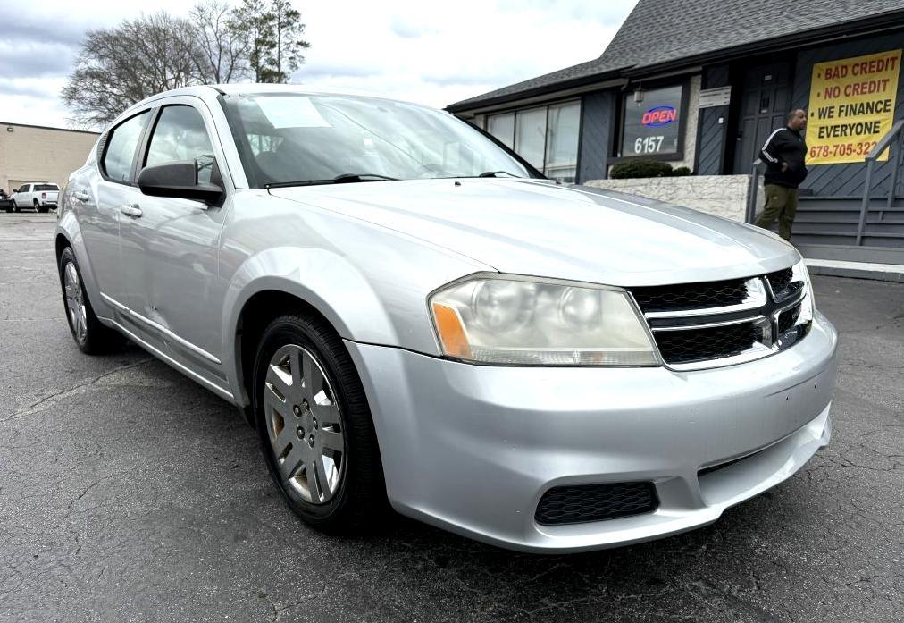 Dodge Avenger Base 2012