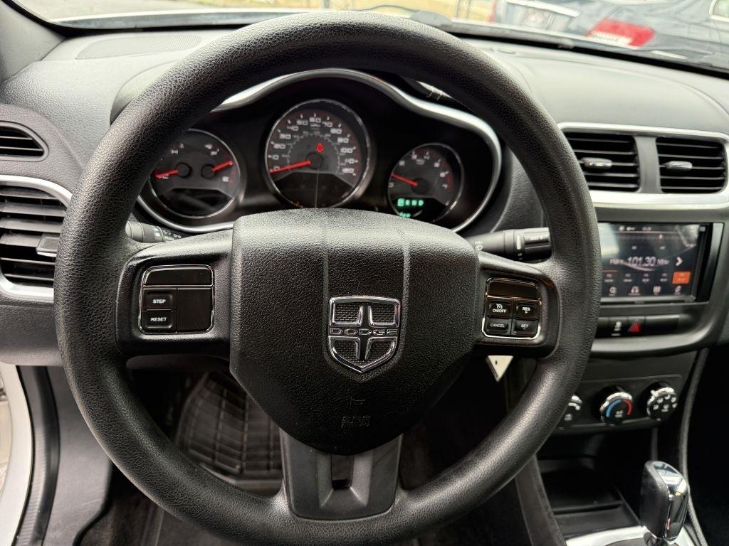 Dodge Avenger Base 2012
