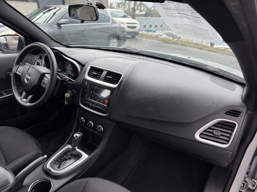 Dodge Avenger Base 2012