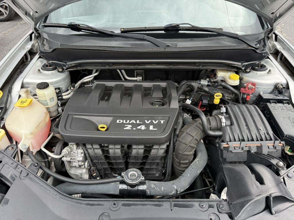 Dodge Avenger Base 2012