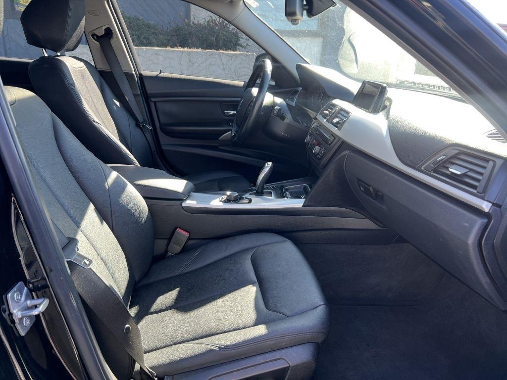 BMW 3-Series 328i xDrive Sedan 2013