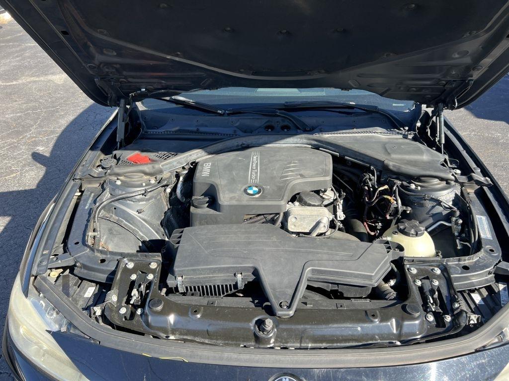 BMW 3-Series 328i xDrive Sedan 2013