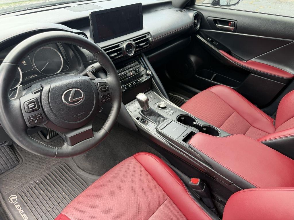 Lexus IS F SPORT 350 2025