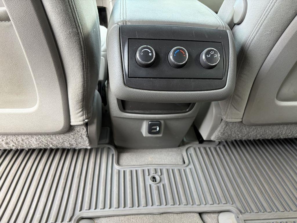 Buick Enclave Convenience FWD 2017