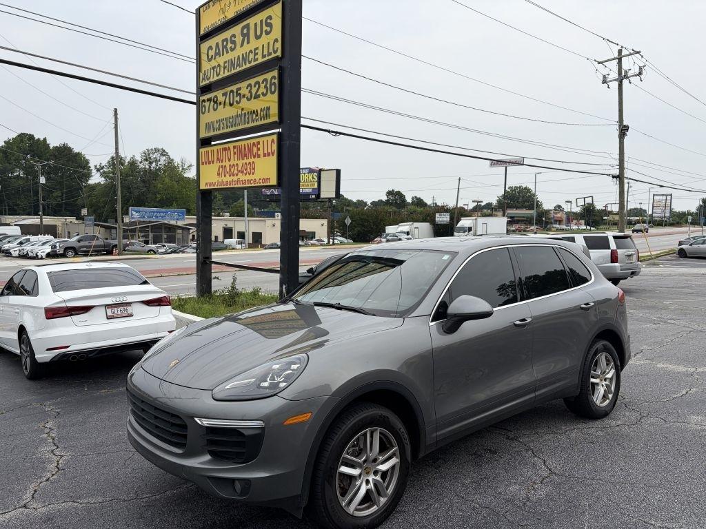 Porsche Cayenne Base 2018