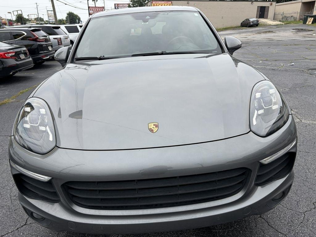 Porsche Cayenne Base 2018