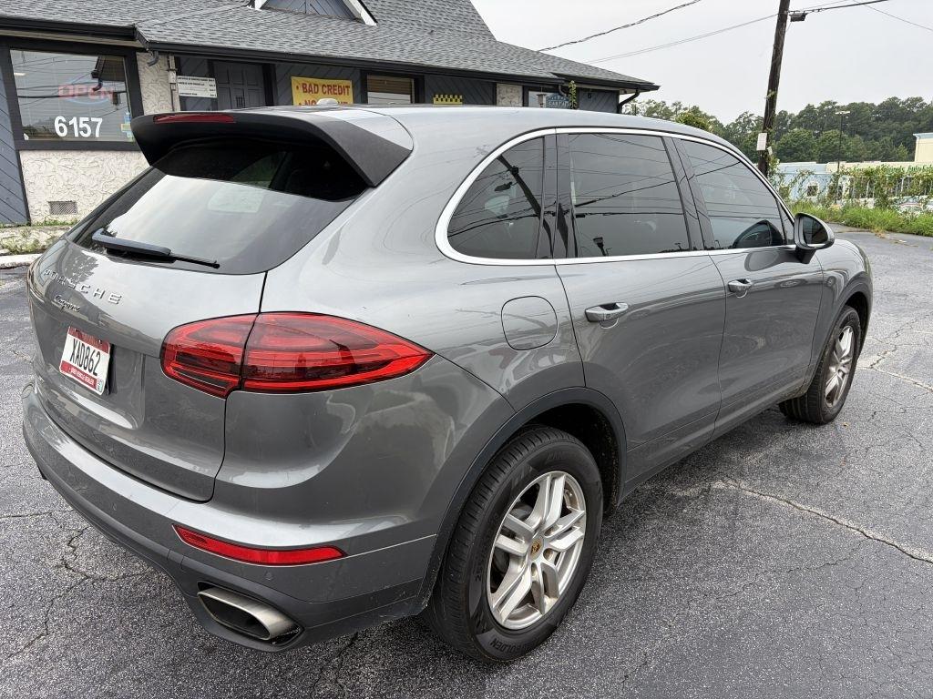 Porsche Cayenne Base 2018