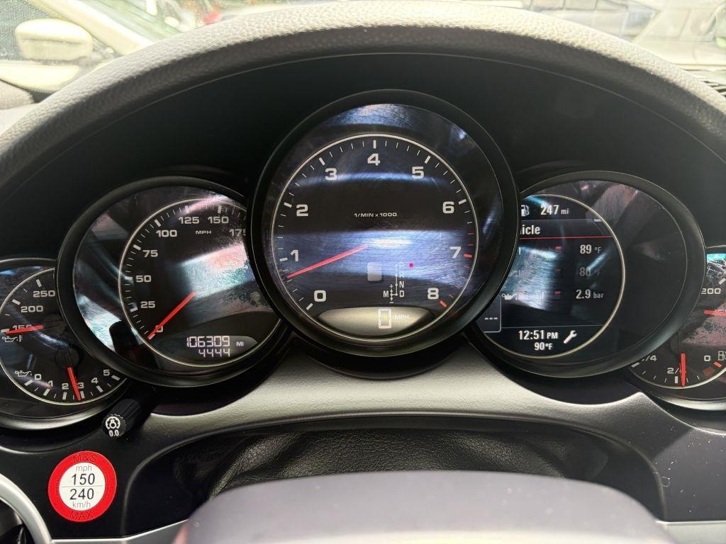 Porsche Cayenne Base 2018