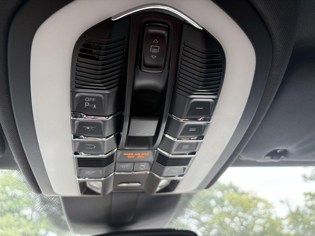 Porsche Cayenne Base 2018