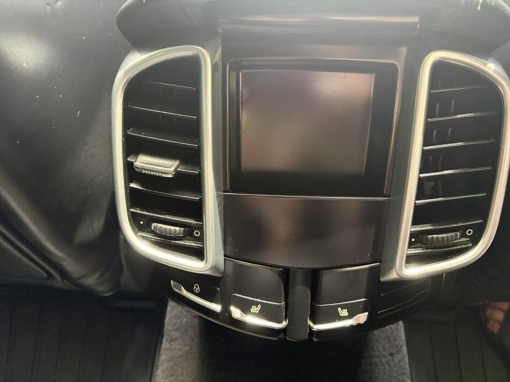 Porsche Cayenne Base 2018