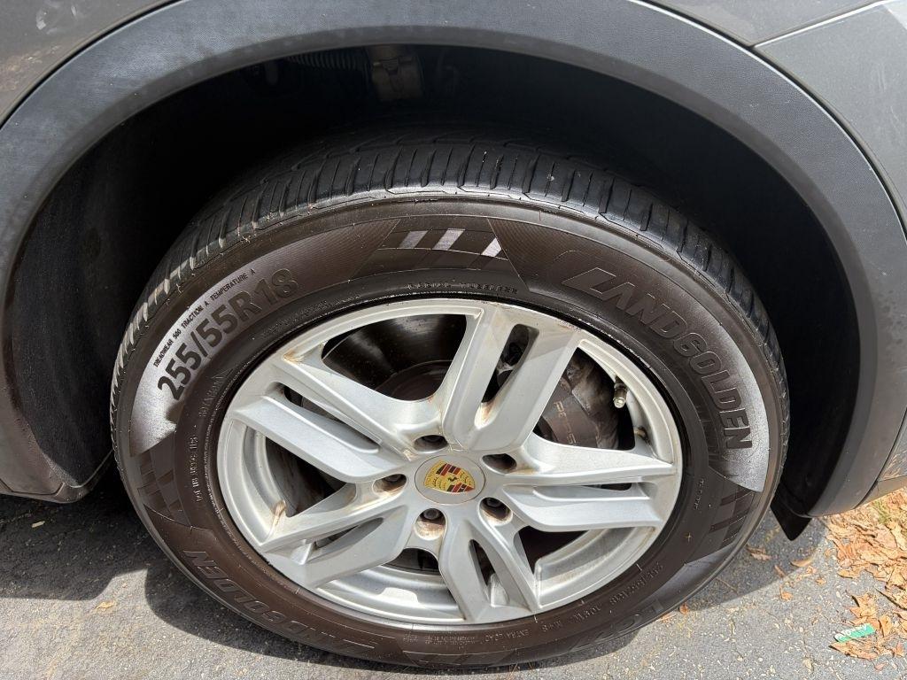 Porsche Cayenne Base 2018