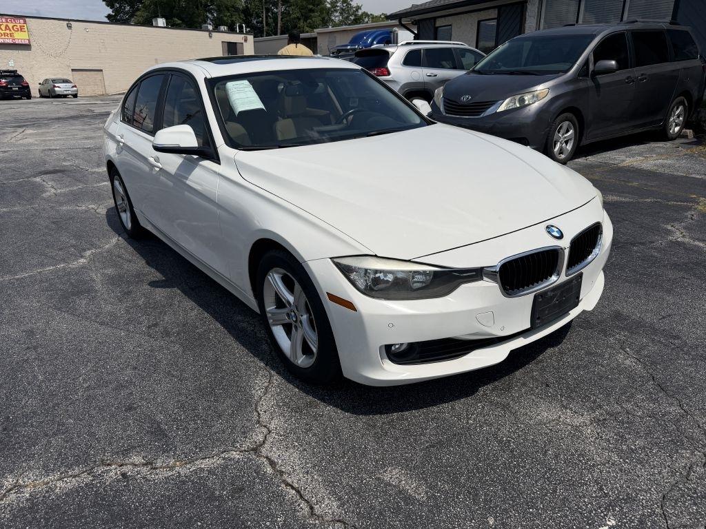 BMW 3-Series 328i xDrive Sedan 2013