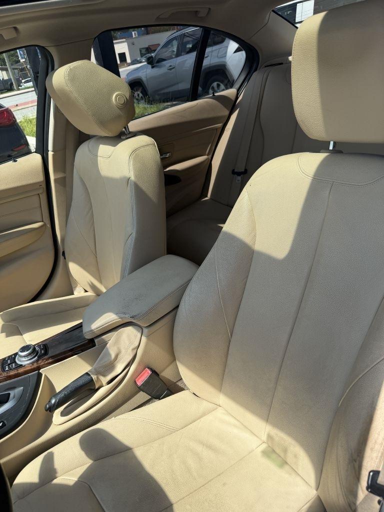 BMW 3-Series 328i xDrive Sedan 2013