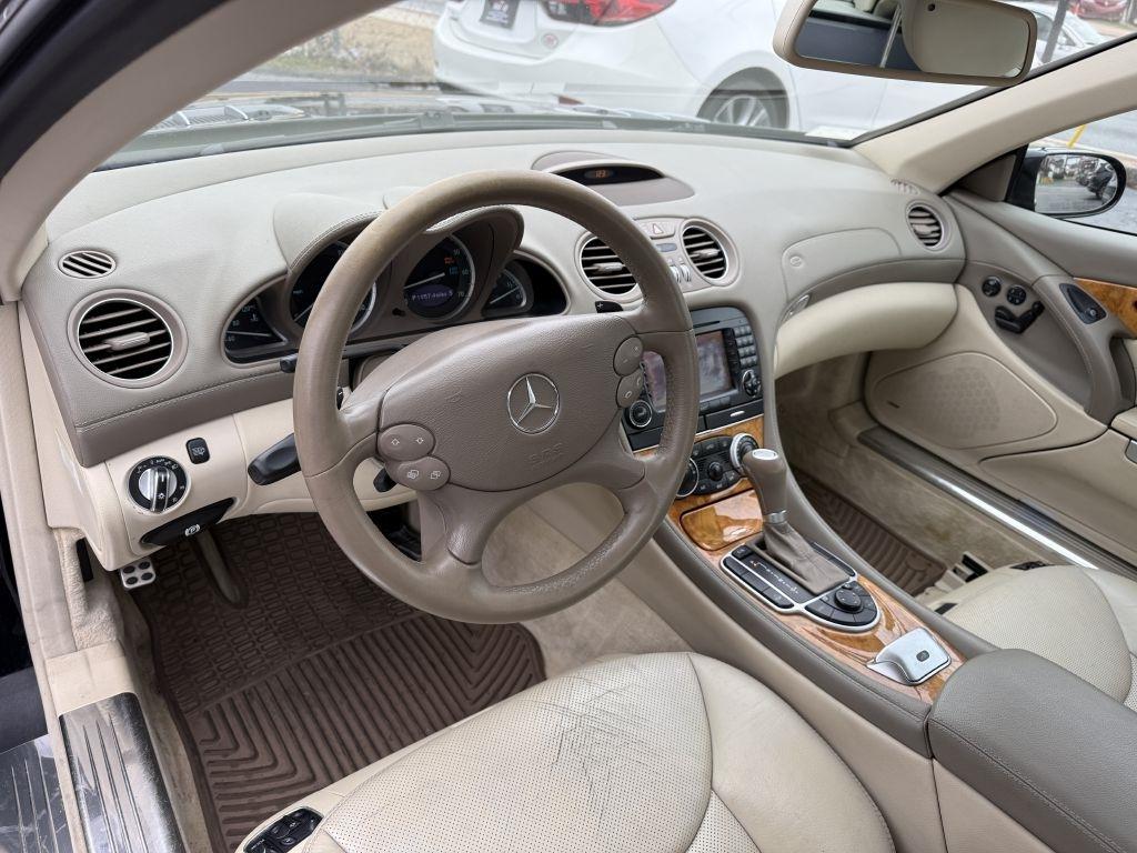 Mercedes-Benz SL-Class SL550 2007