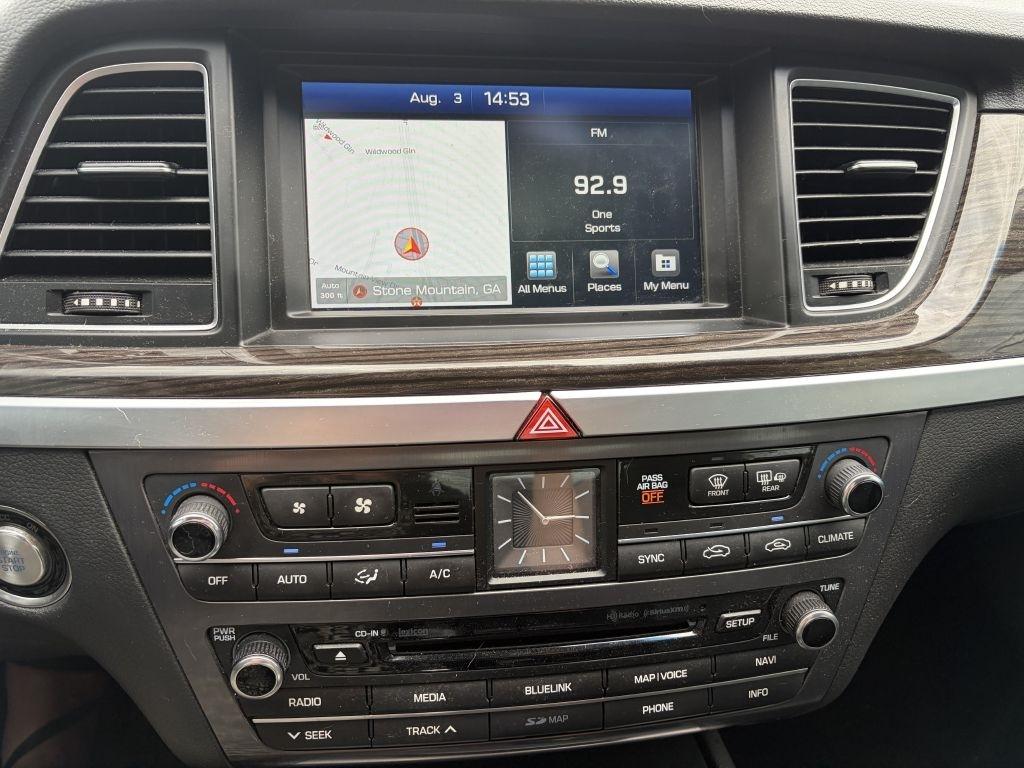 Hyundai Genesis 3.8L 2015