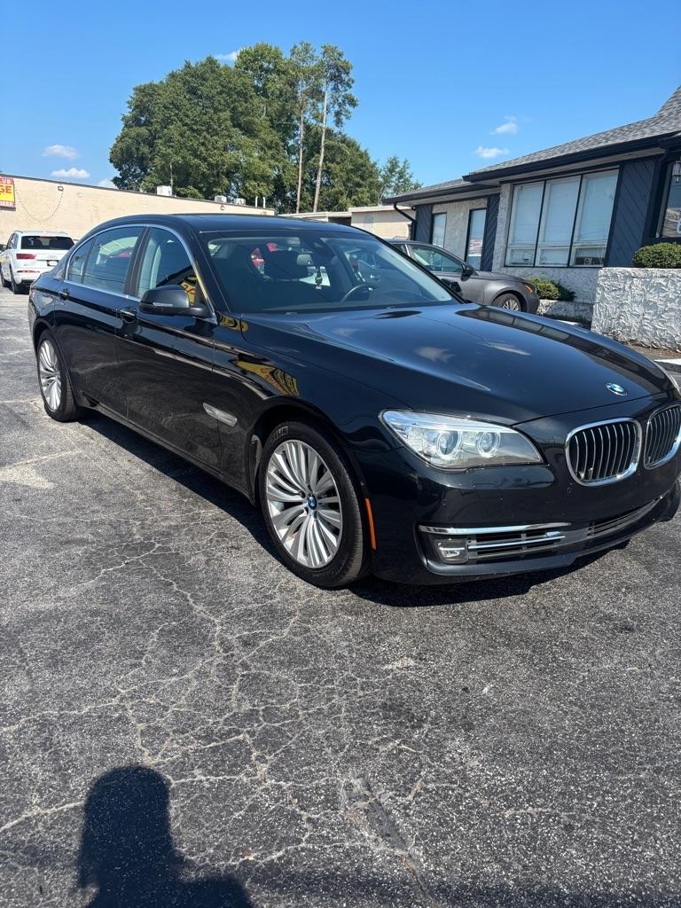 BMW 7-Series 740iL 2015