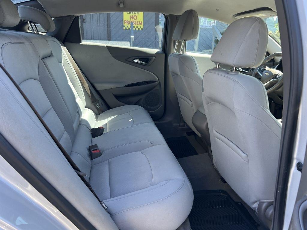 Chevrolet Malibu LS 2018