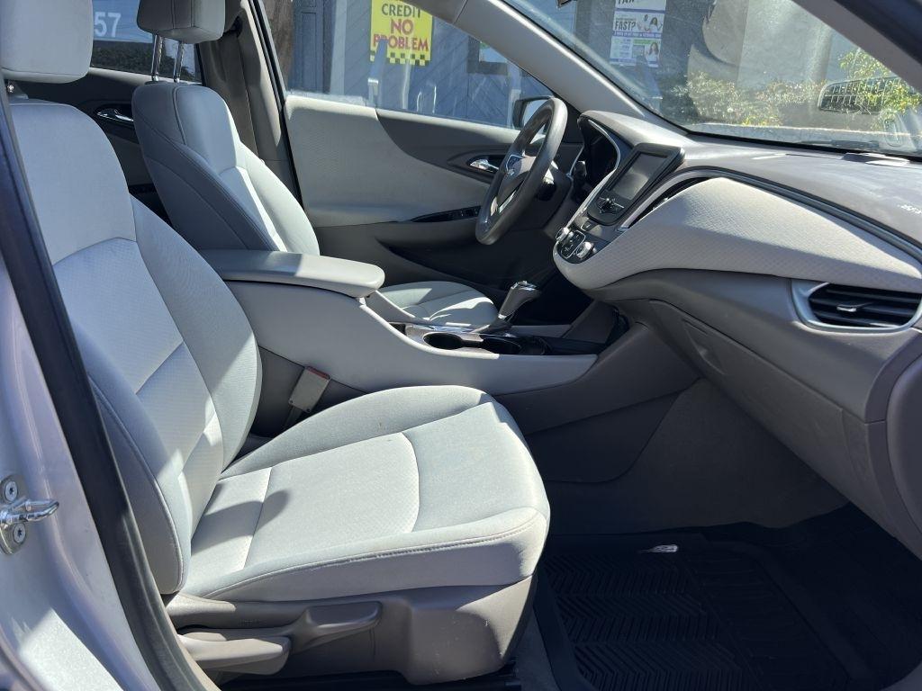 Chevrolet Malibu LS 2018
