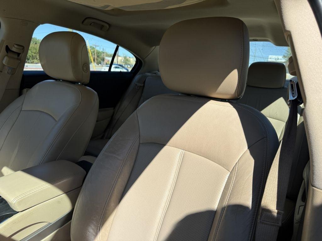 Buick LaCrosse Premium Package 2, w/Leather 2012
