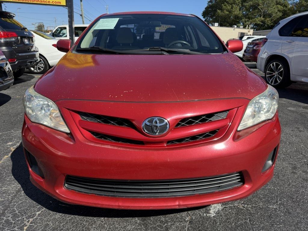 Toyota Corolla L 5-Speed MT 2012