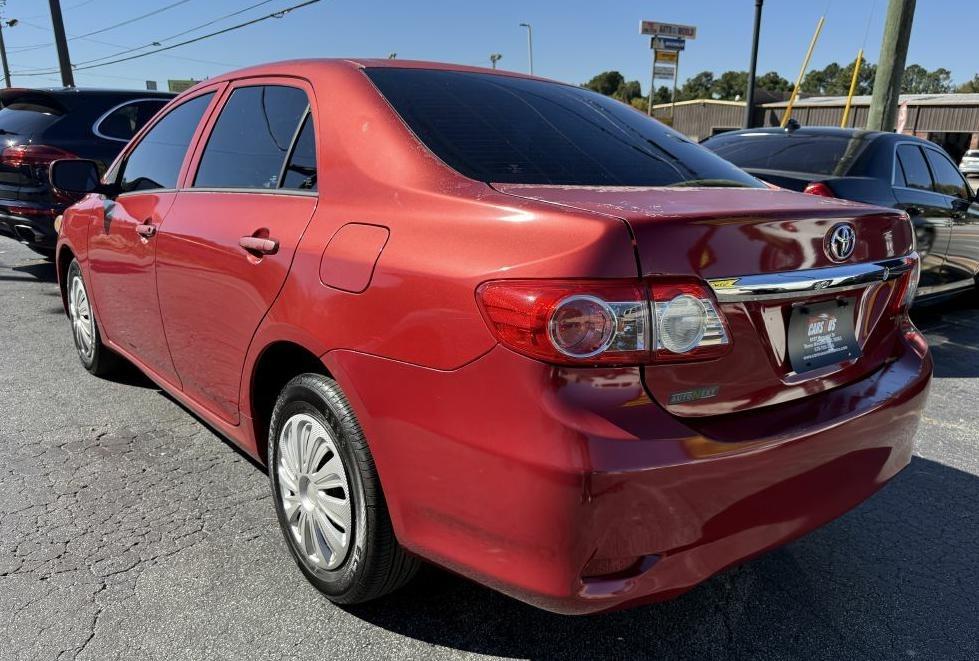 Toyota Corolla L 5-Speed MT 2012
