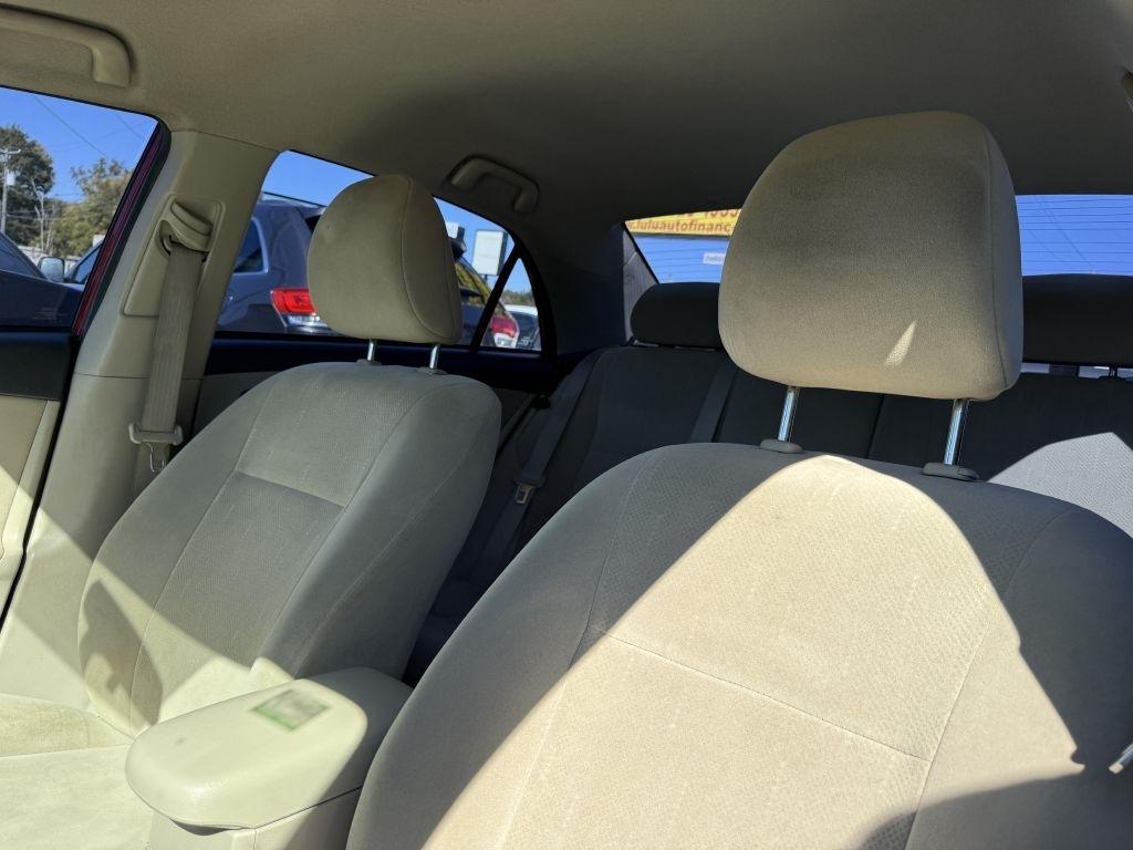 Toyota Corolla L 5-Speed MT 2012