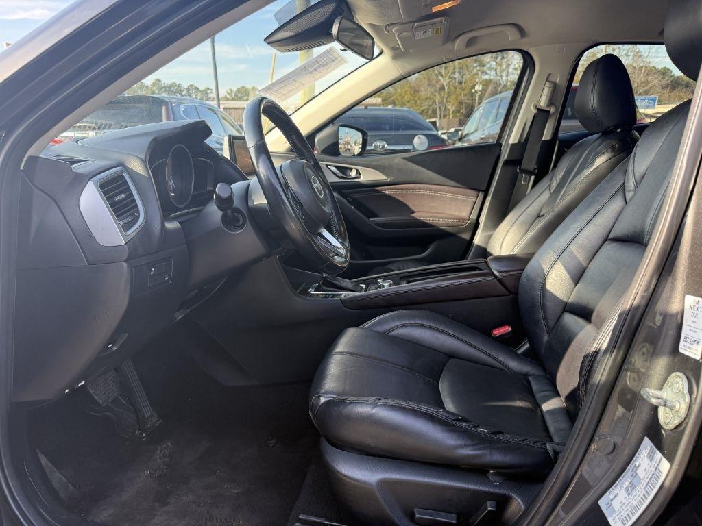 Mazda MAZDA3 i Touring AT 4-Door 2017