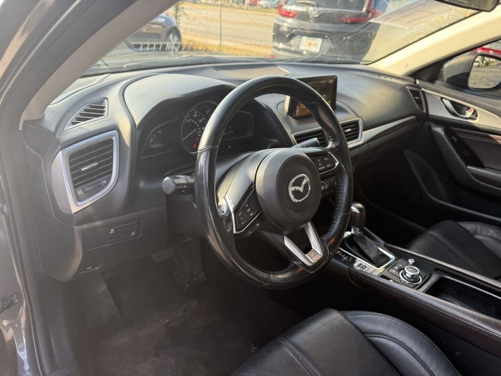 Mazda MAZDA3 i Touring AT 4-Door 2017