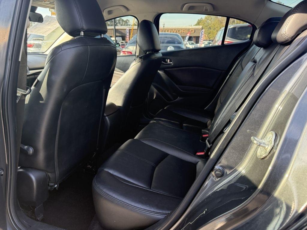 Mazda MAZDA3 i Touring AT 4-Door 2017