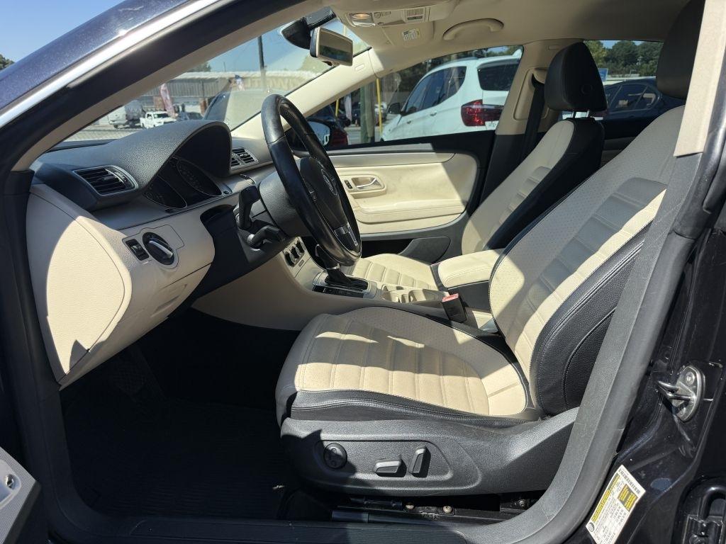 Volkswagen CC Sport PZEV 2012