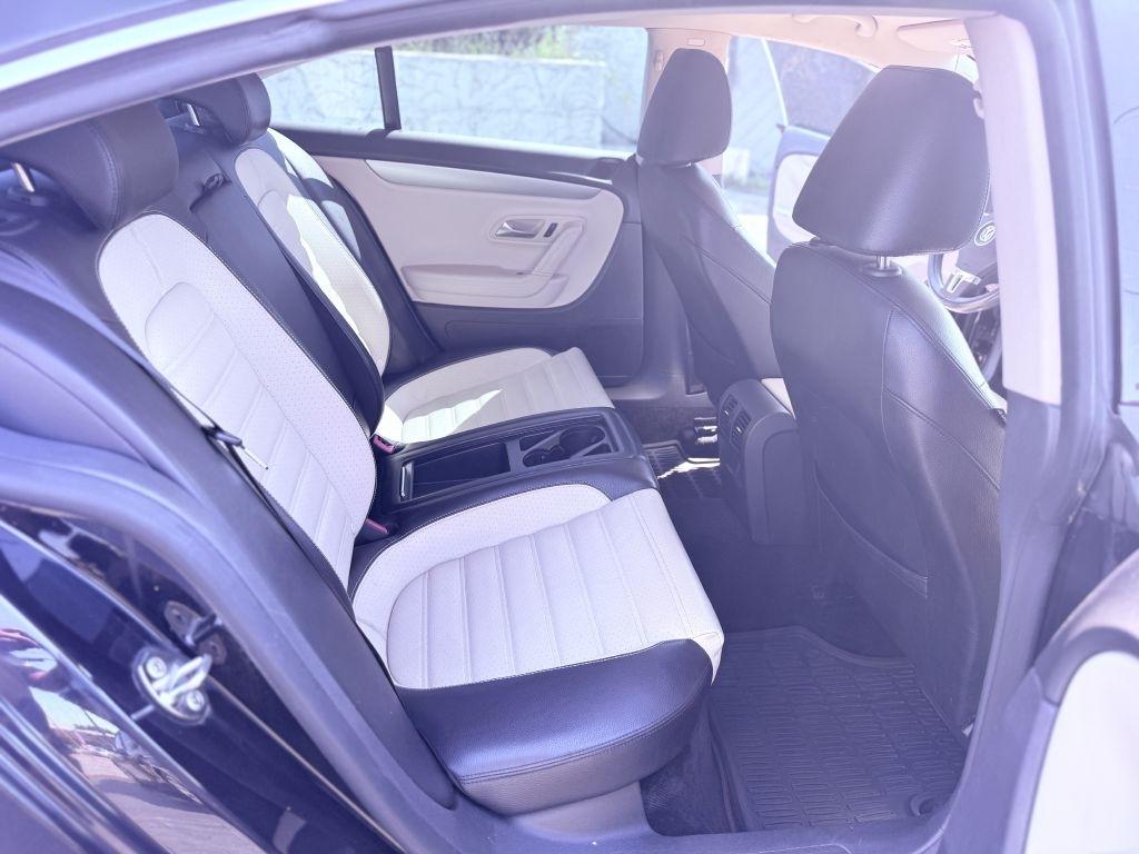 Volkswagen CC Sport PZEV 2012