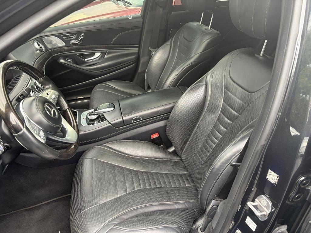 Mercedes-Benz S-Class S560 2020