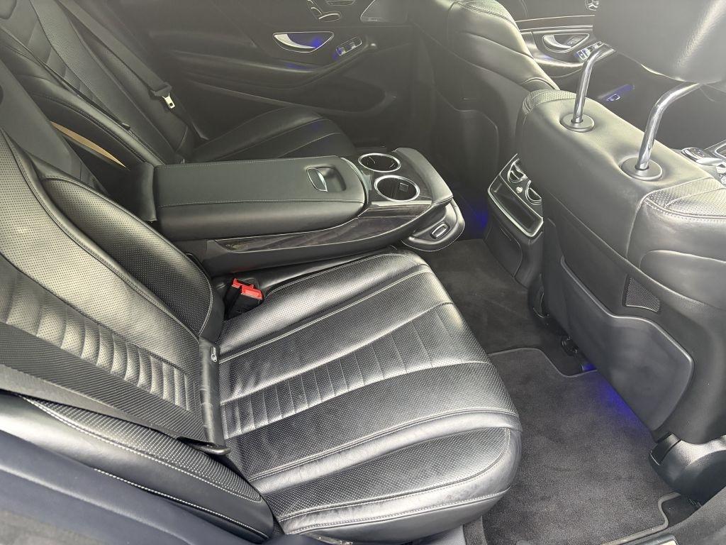 Mercedes-Benz S-Class S560 2020