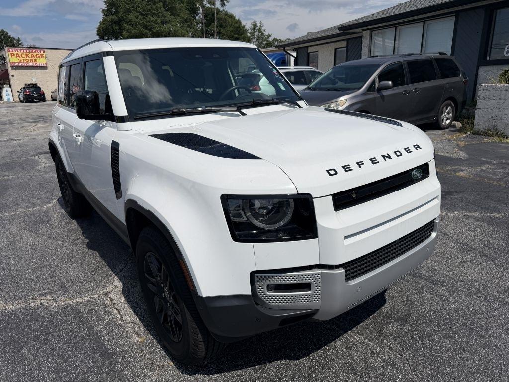 Land Rover Defender P300 110 S 2025