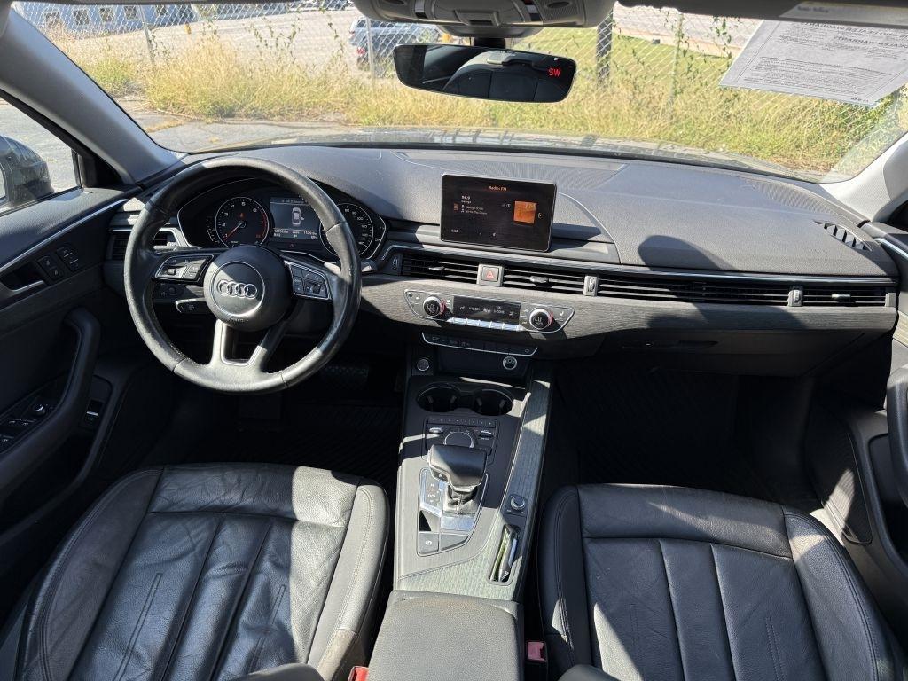 Audi A4 2.0T Premium Sedan 2017