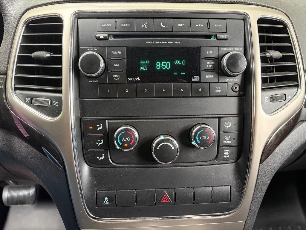 Jeep Grand Cherokee Laredo 4WD 2012