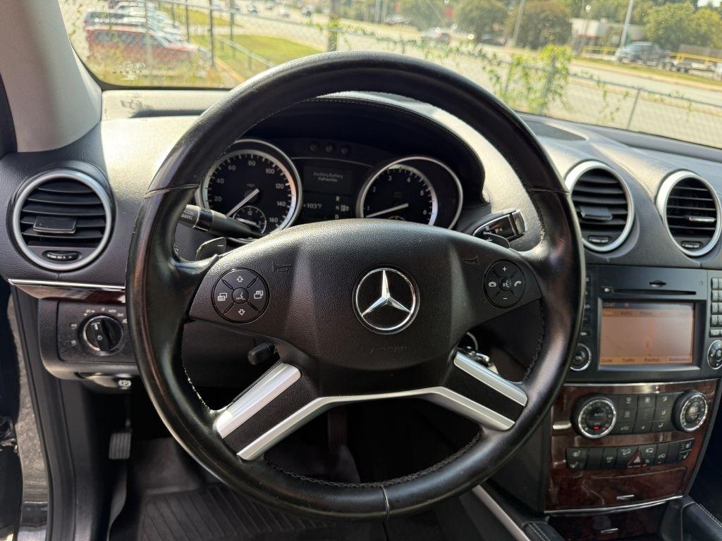 Mercedes-Benz GL-Class GL450 4MATIC 2011
