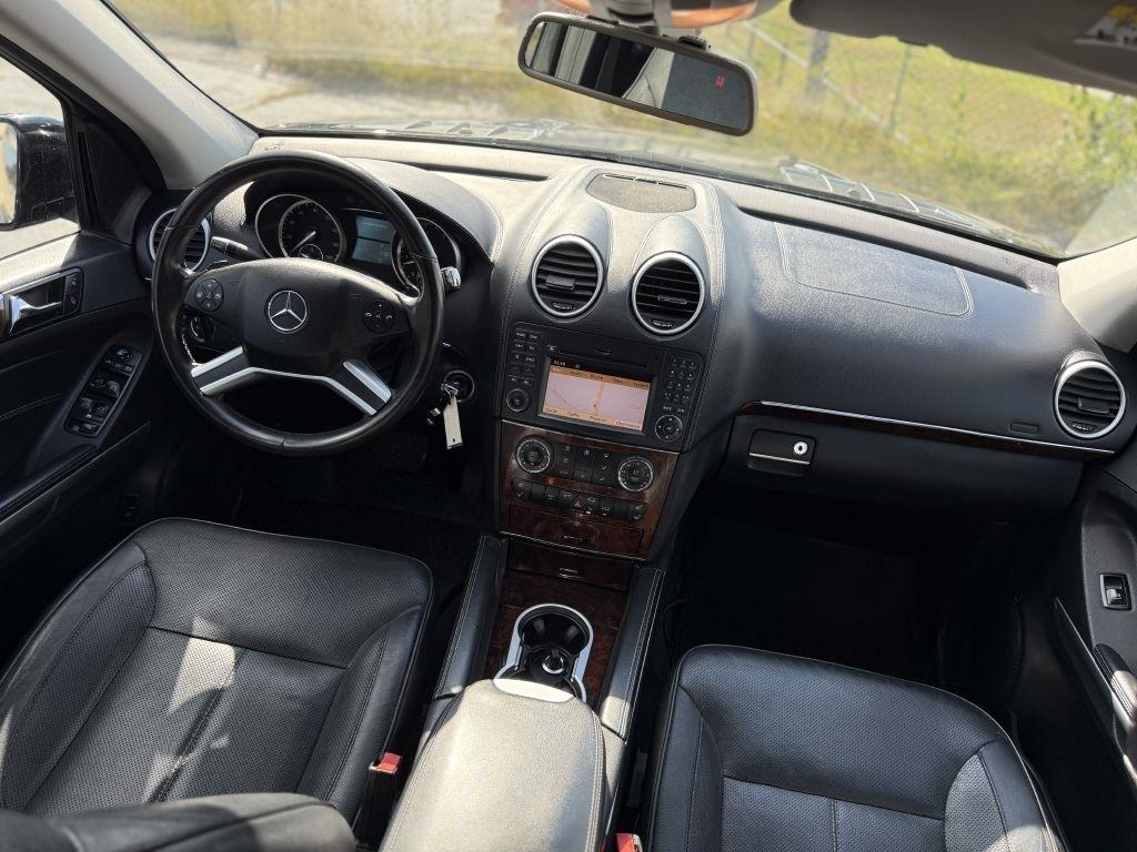 Mercedes-Benz GL-Class GL450 4MATIC 2011