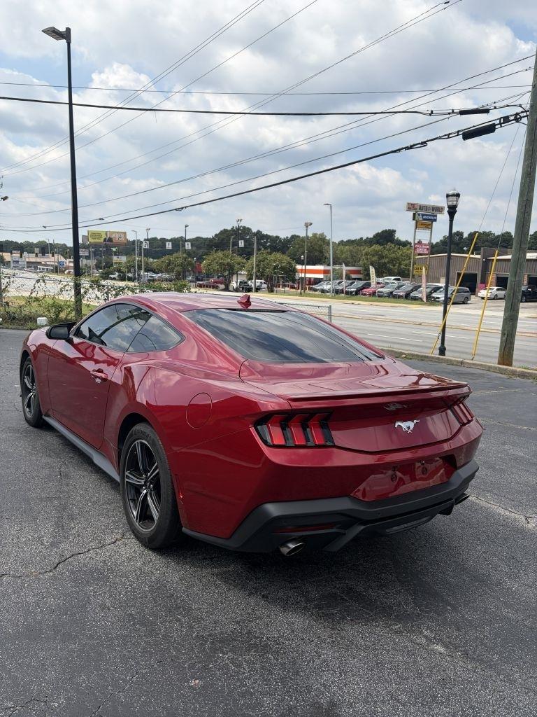 Ford Mustang EcoBoost Coupe 2024