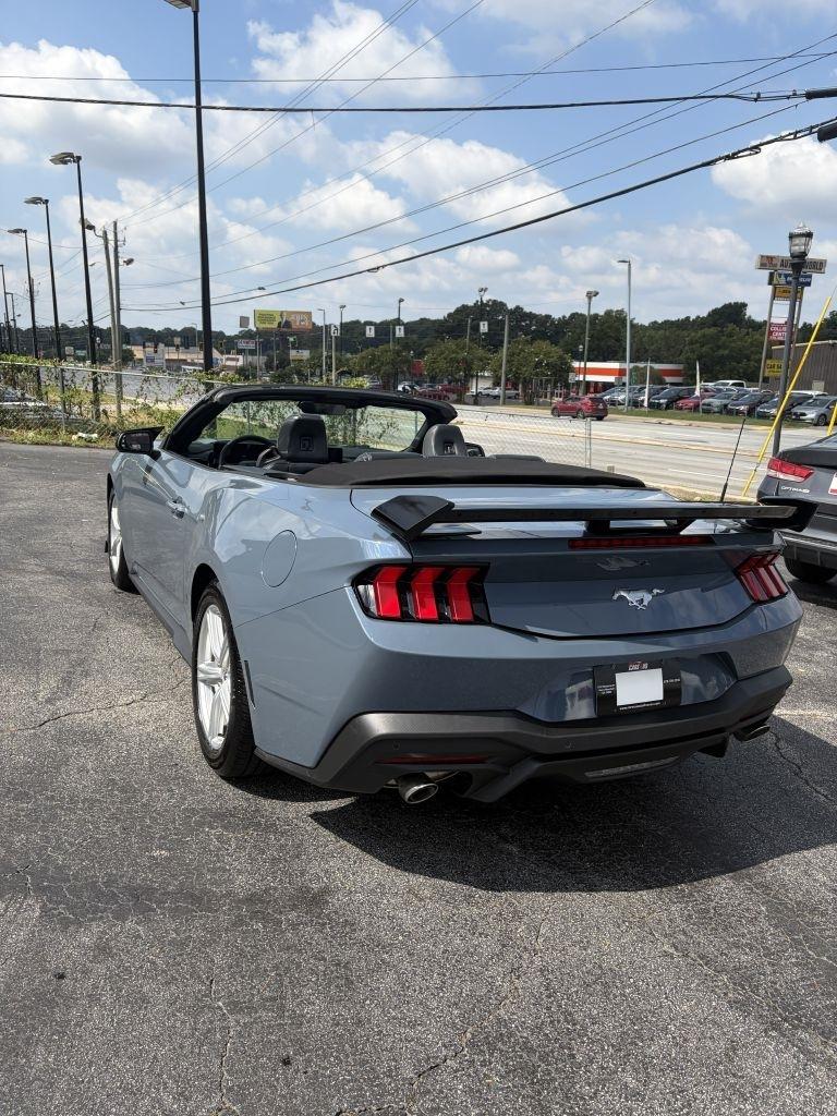 Ford Mustang EcoBoost Premium Convertible 2026
