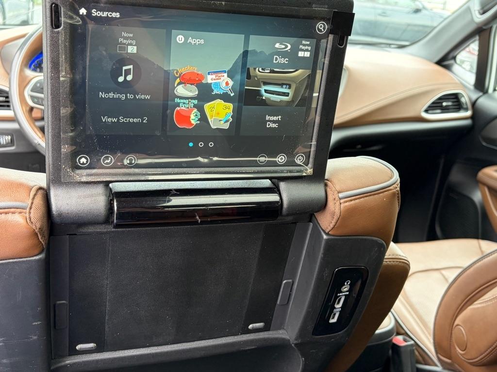Chrysler Pacifica Limited 2020