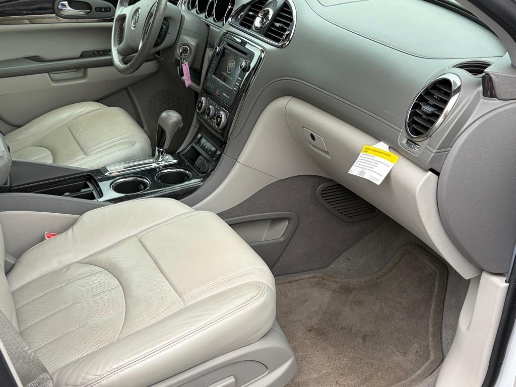 Buick Enclave Leather FWD 2016