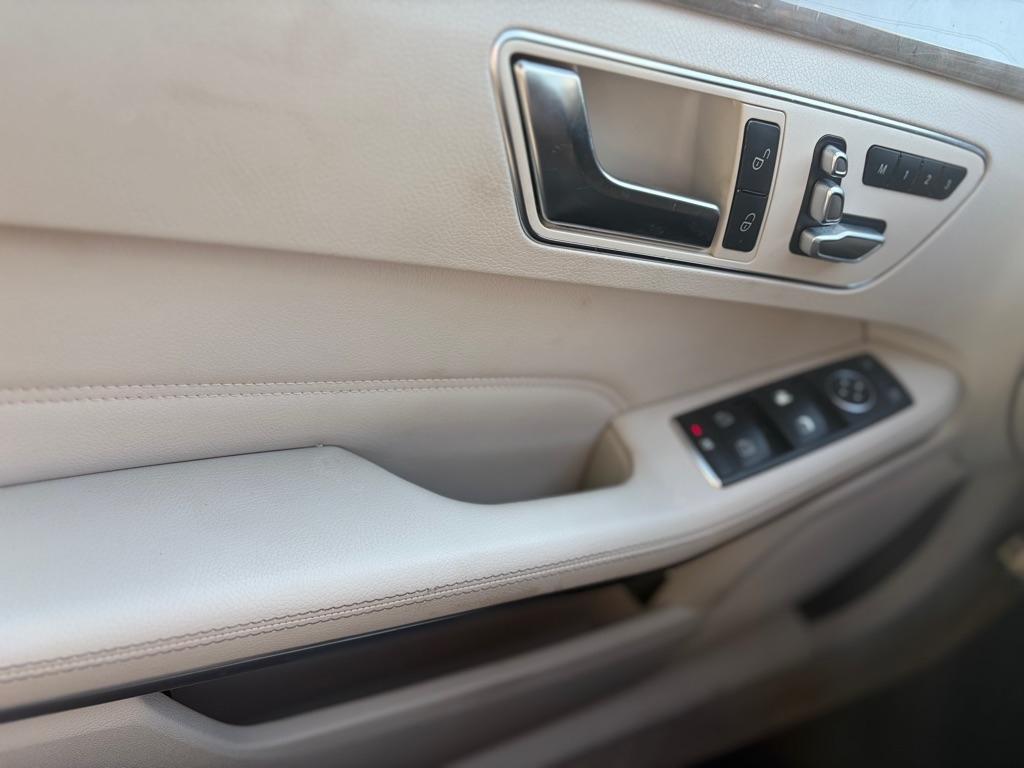 Mercedes-Benz E350  2014