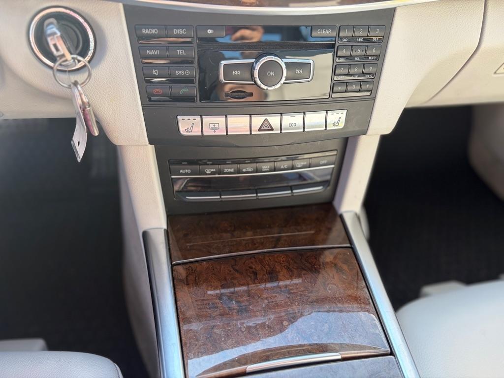 Mercedes-Benz E350  2014