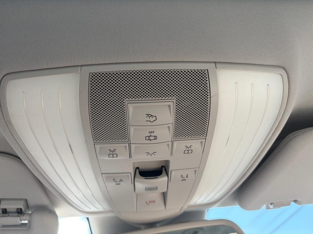 Mercedes-Benz E350  2014