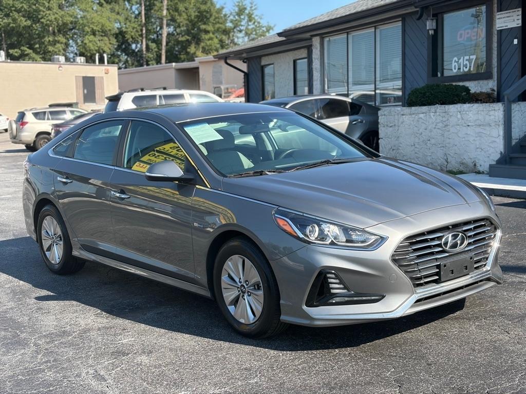 Hyundai Sonata Hybrid SE 2018