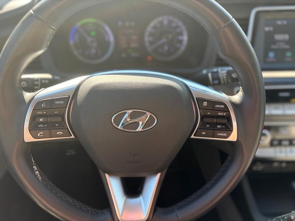 Hyundai Sonata Hybrid SE 2018