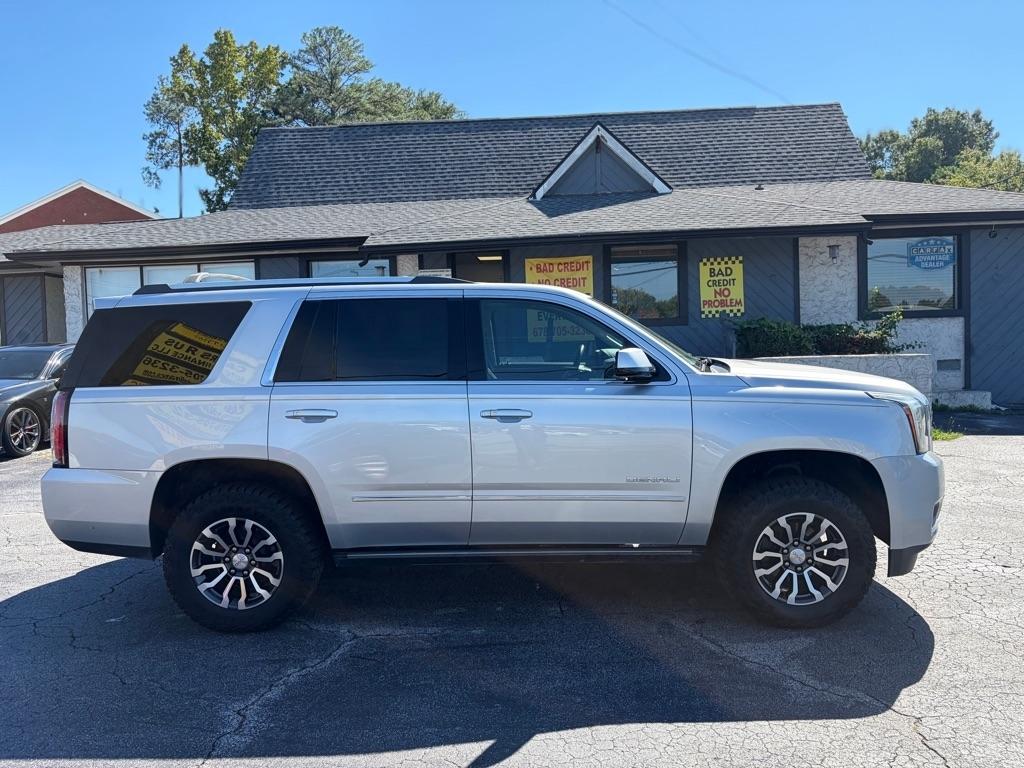 GMC Yukon Denali 4WD 2017